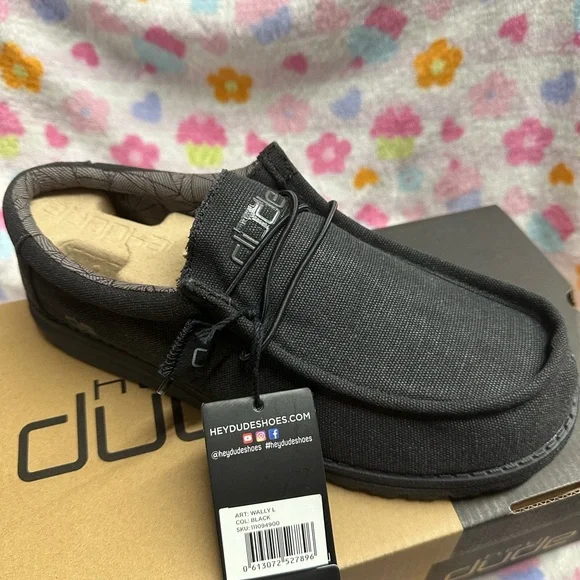 Hey Dude | Shoes | Hey Dude Black Loafers Slipons Casual  display picture 1
